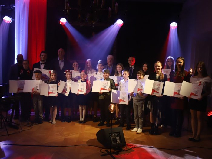 Miniaturka artykułu XX Festiwal Pieśni Patriotycznej „Pieśń Ojczyzny Pełna”